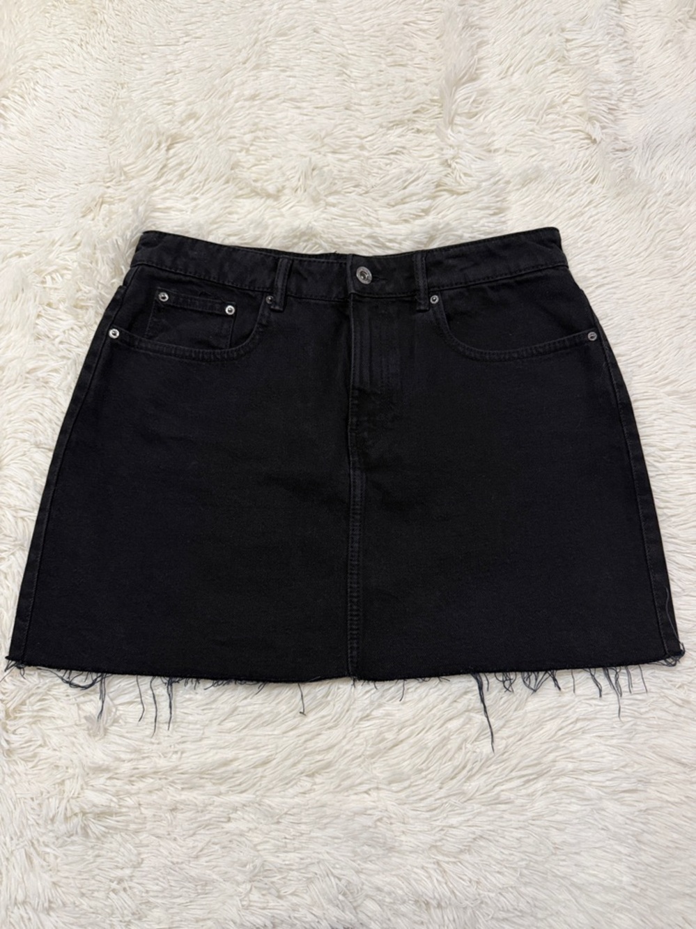 Zara Trafaluc Black Denim Mini Skirt with Frayed Hem